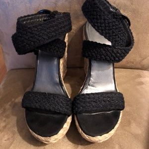 EUC Stuart Weitzman Alex wedge